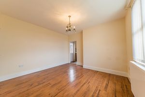 DINING ROOM- click for photo gallery